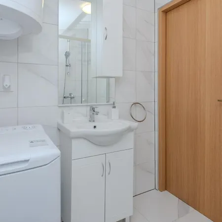 With Parking Space - Lozice, - 23549 公寓 维尔